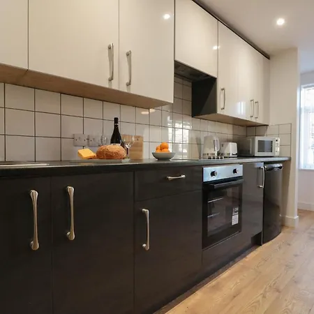 Salmon Leap 1 ホテル *